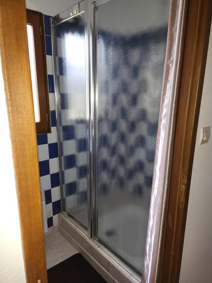 Revedelac Meuble Tout Confort Bremes Exterior photo