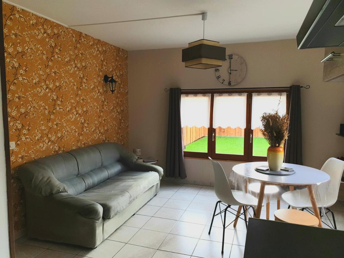 Revedelac Meuble Tout Confort Bremes Exterior photo
