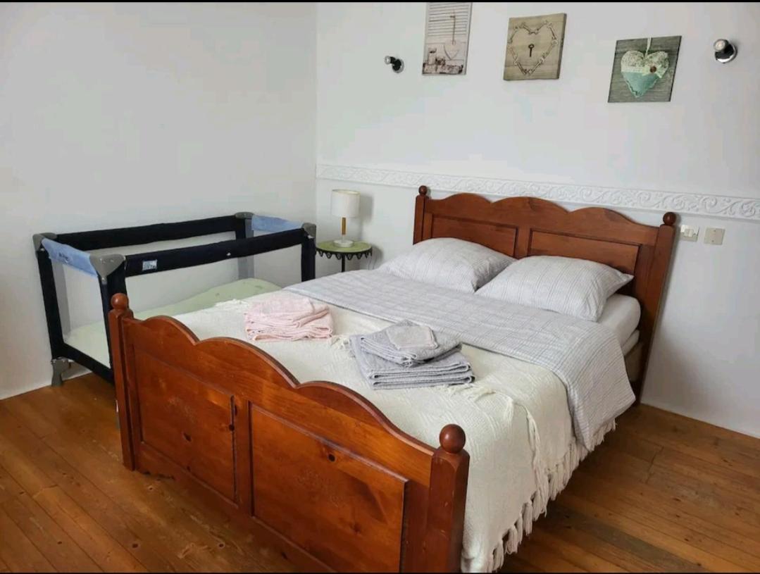 Revedelac Meuble Tout Confort Bremes Exterior photo